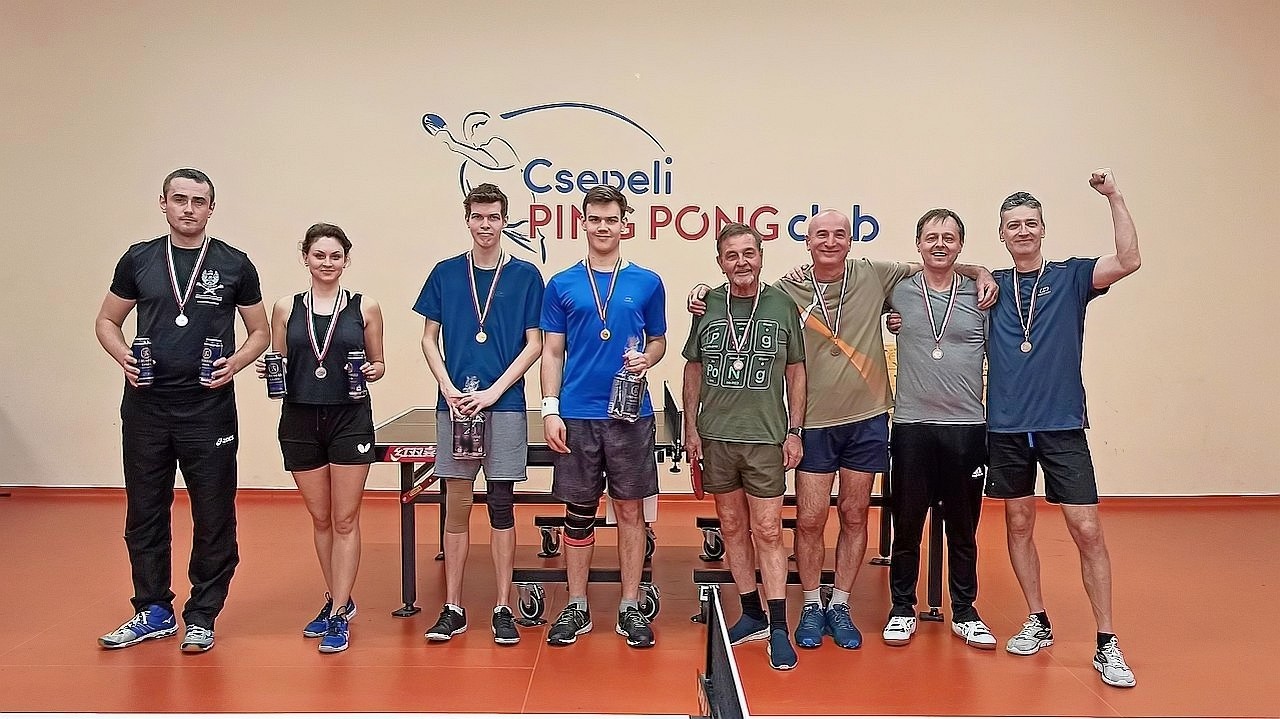 Csepeli pingpong páros